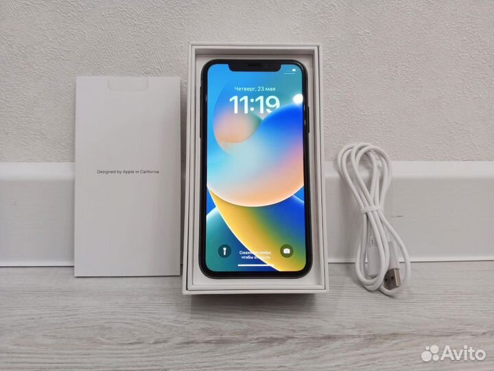 iPhone X, 64 ГБ