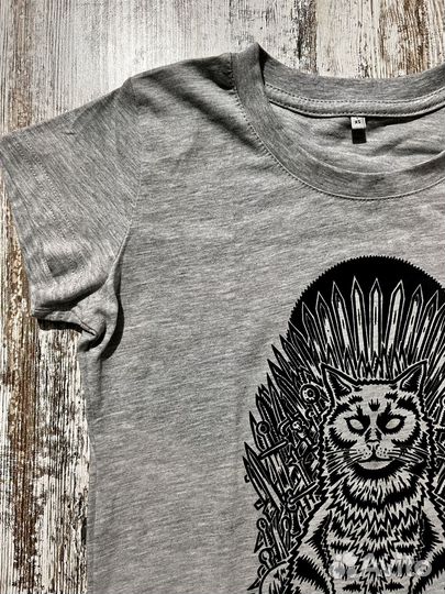 Футболка женская (XS размер)