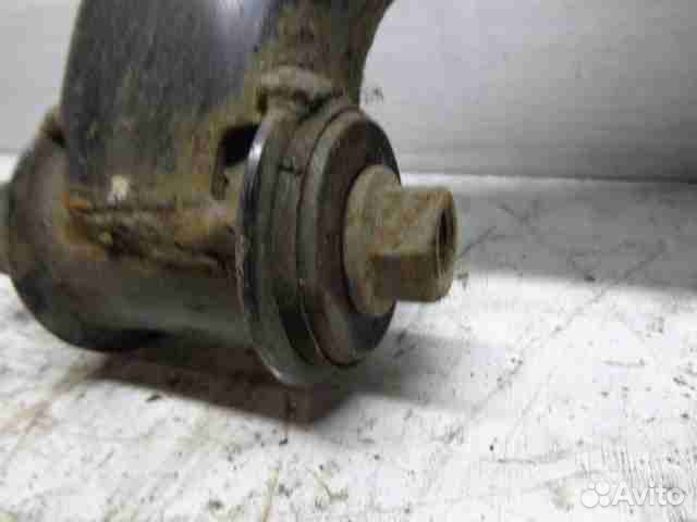 Рычаг передний левый нижний Mercedes Vito (Viano)