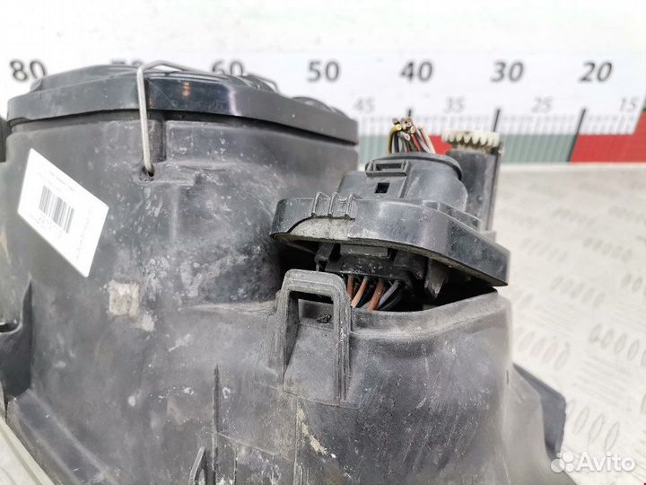 Фара передняя для Volkswagen Golf 4 1J1941017F