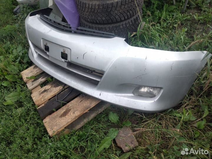 Бампер передний toyota wish 10 рейсталинг