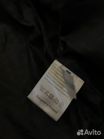 Пуховик женский черный