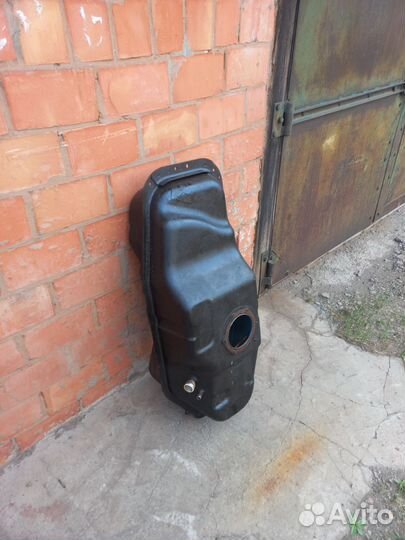 Топливный бак