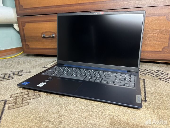 Ноутбук Lenovo