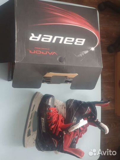 Хоккейные коньки bauer vapor x800