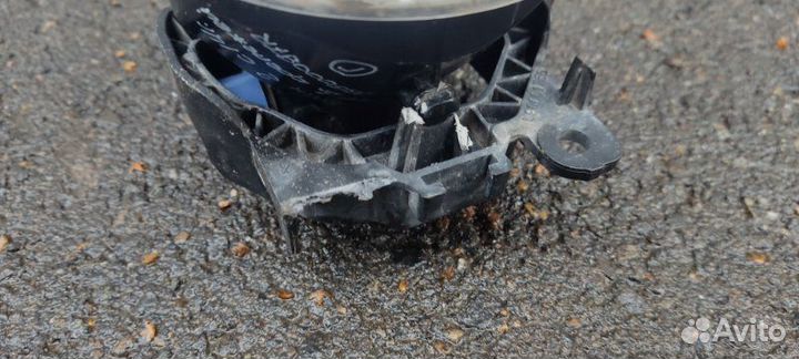 Фара противотуманная передняя Renault Logan 2 С