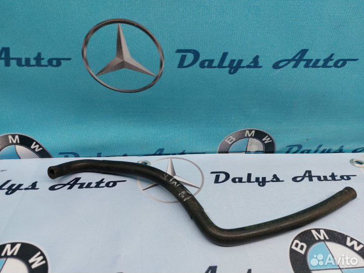 Патрубок системы охлаждения Mercedes-Benz S-Class