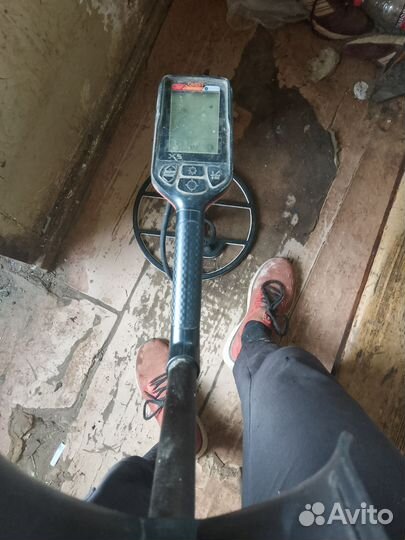 Металлоискатель quest x5