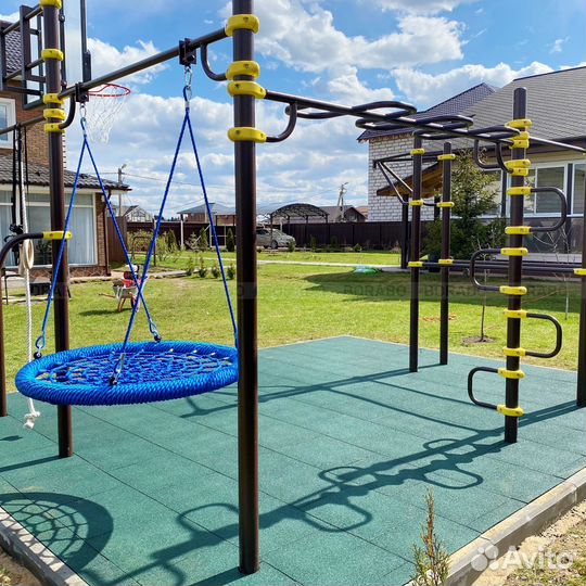 Спортивный уличный комплекс на дачу