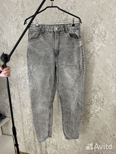 Джинсы bershka серые женские