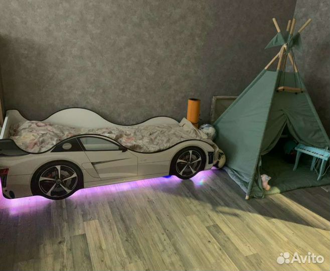 Кровать машинка детская