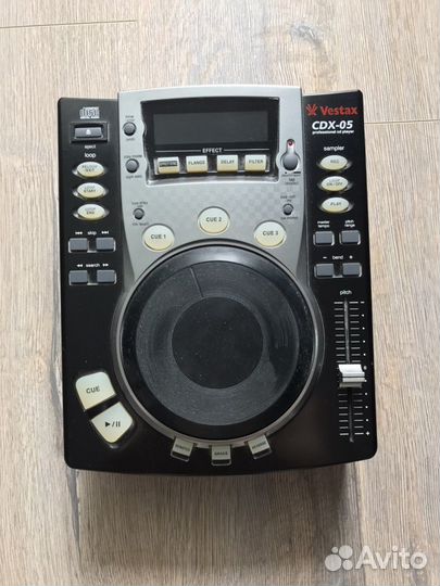 Dj проигрыватель CD/mp3 дисков vestax CDX-05