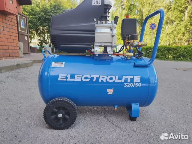 Воздушный компрессор 320л.мин на 50 литров