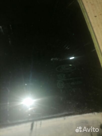 Стекло двери зад право Фокус2 хетчбек
