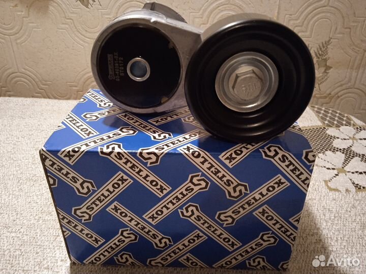 Натяжитель ремня Хендай Солярис/Киа Рио