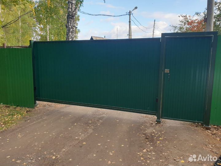 Откатные ворота из профнастила