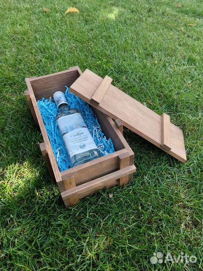 Деревянный ящик