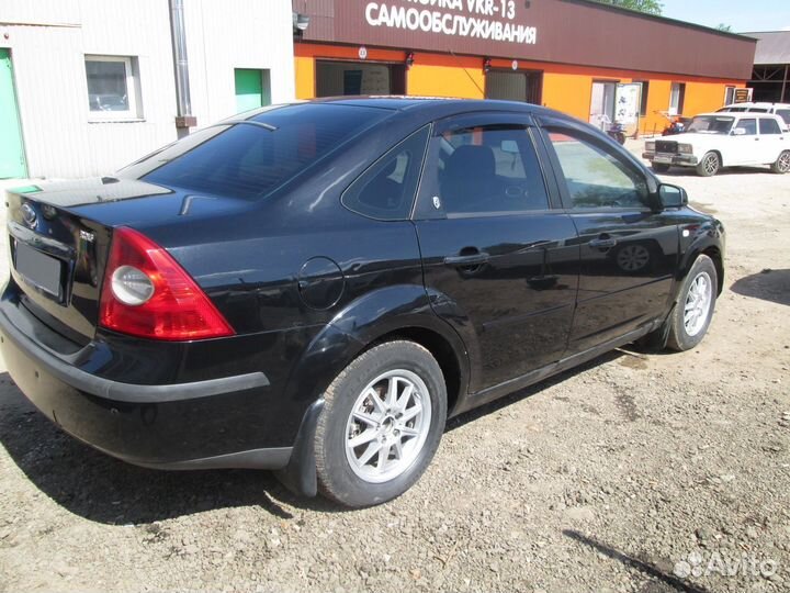 Ford Focus 2.0 МТ, 2006, 299 000 км