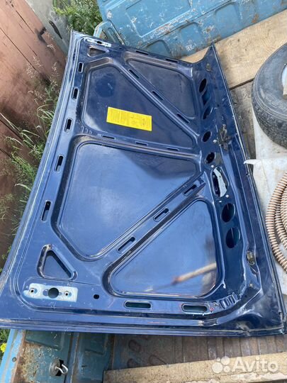 Крышка багажника volvo