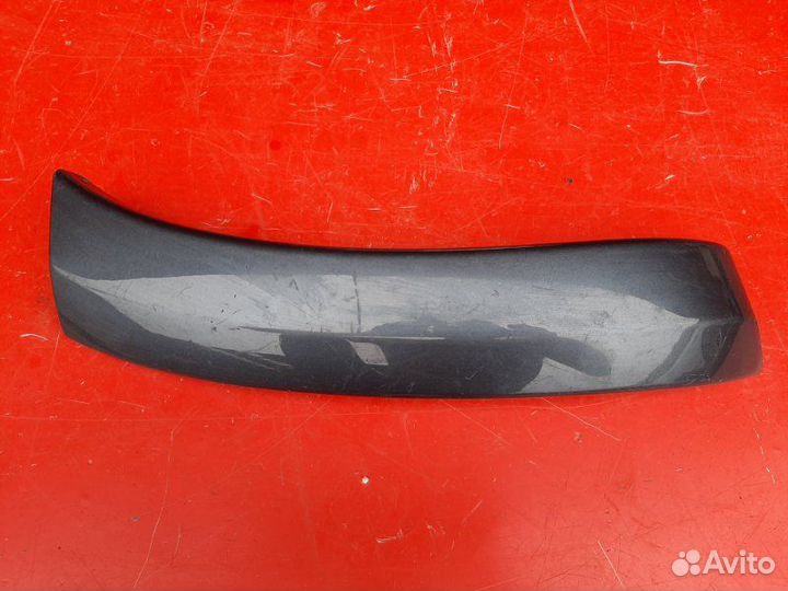 Накладка на бампер передняя левая Toyota Rav4