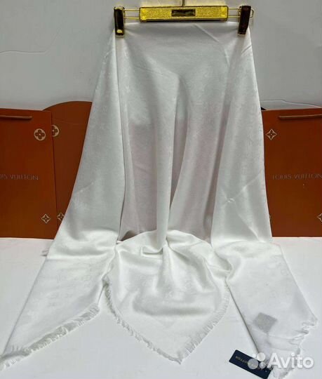 Платок Louis Vuitton
