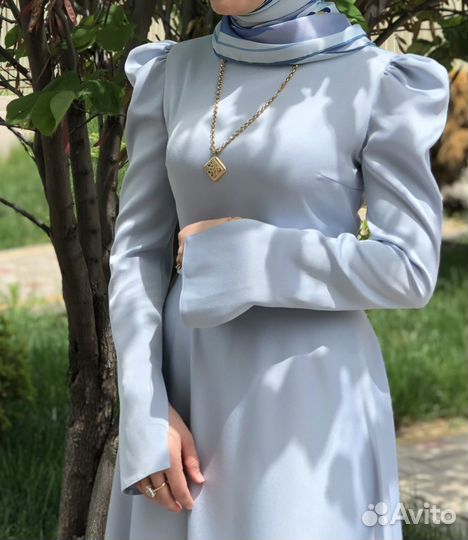 Женское платье