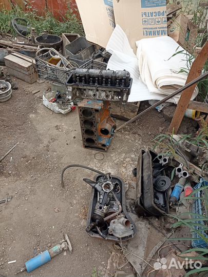 Двигатель 2107