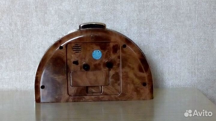 Часы настольные