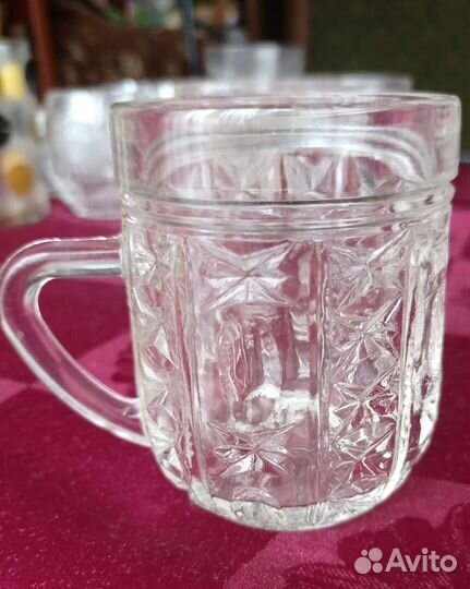 Стаканы, кружки