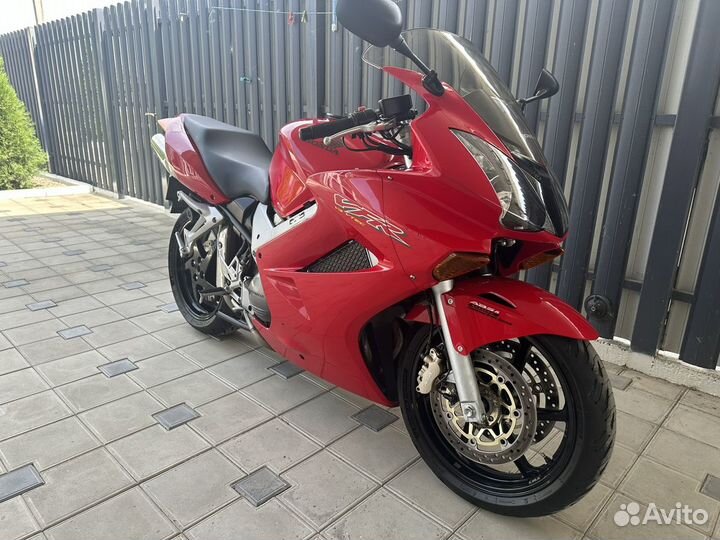 Honda vfr 800 abs Без пробега