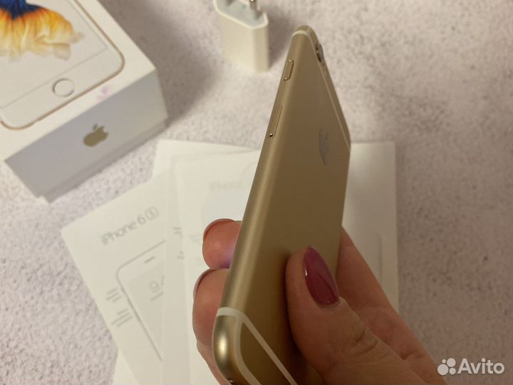 iPhone 6s 16gb gold
