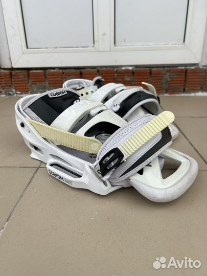 Крепления для сноуборда burton