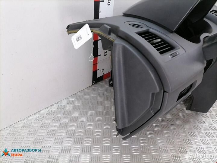 Панель передняя салона (торпедо) Renault Megane 2