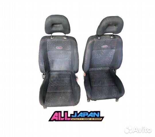 Сиденье переднее Subaru Forester SF5 EJ205 2001