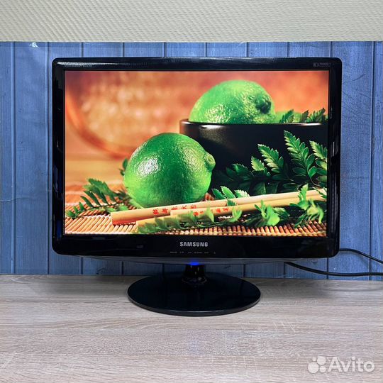 Монитор 22'' (55см) Samsung