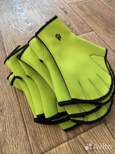 Перчатки для аквааэробики