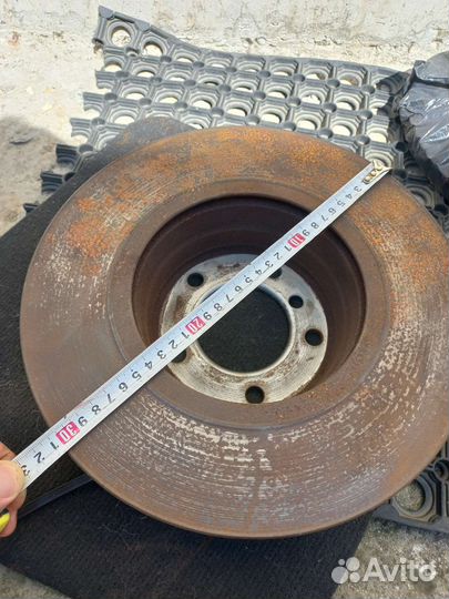 Тормозные диски передние оригинал bmw e60