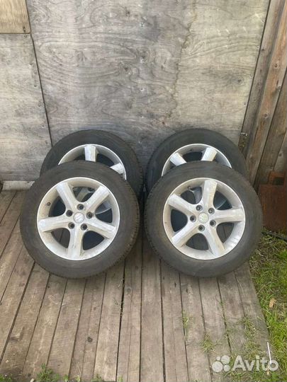 Продам комплект колёс