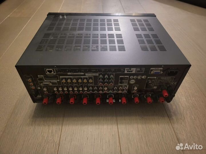 Ресивер Onkyo TX-NR709
