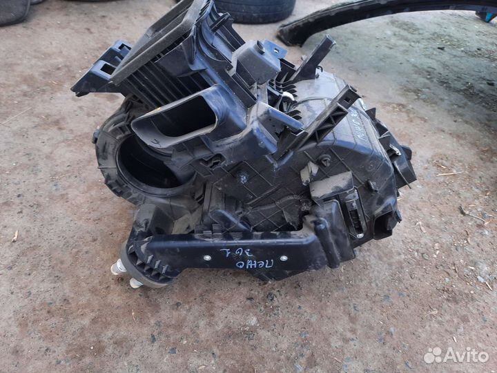 Корпус печки Peugeot 301 в сборе