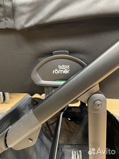 Britax Smile iii black