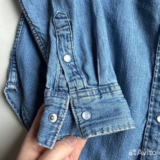 Джинсовая рубашка Levis xs