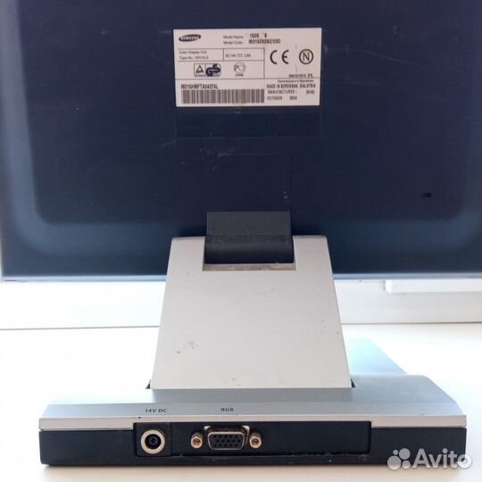 Монитор Samsung SyncMaster 152 s