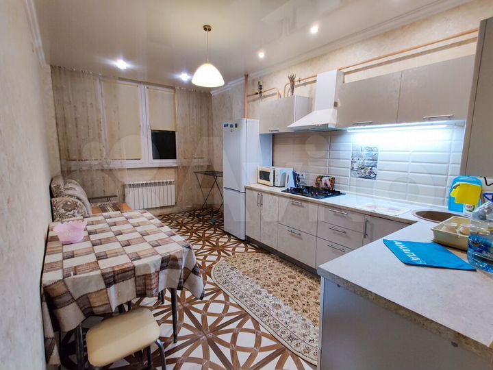 2-к. квартира, 43 м², 7/13 эт.