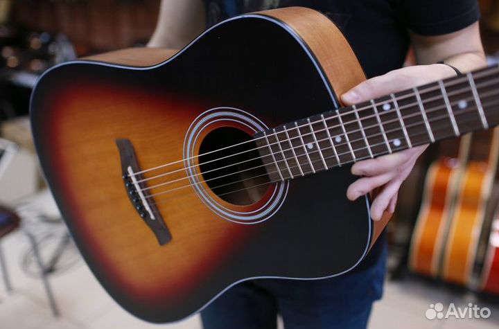 Акустическая гитара Flight + Аксессуар