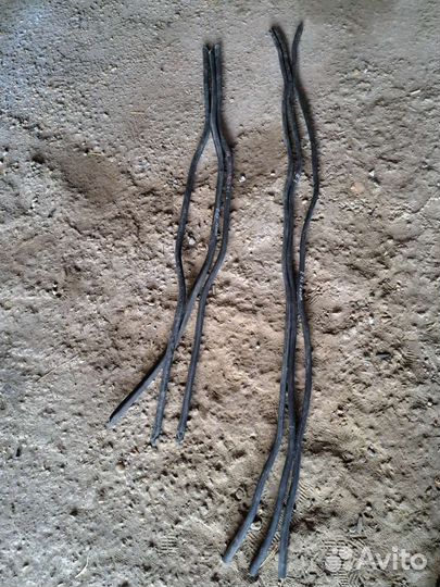 Уплотнитель капота BMW E65 E66