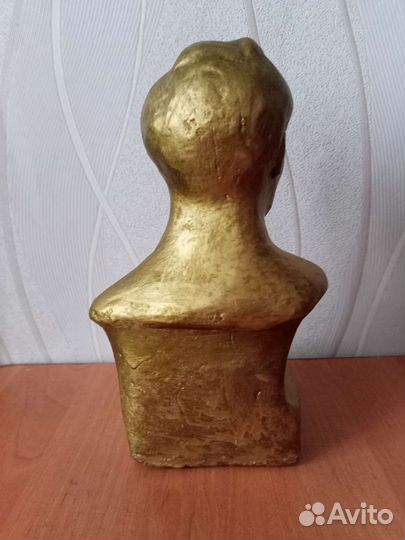 Бюст дзержинского