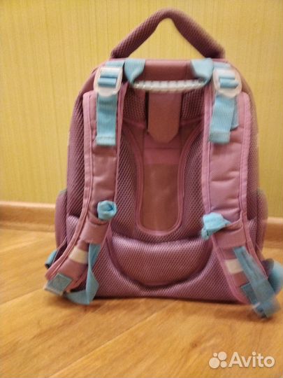 Школьный рюкзак