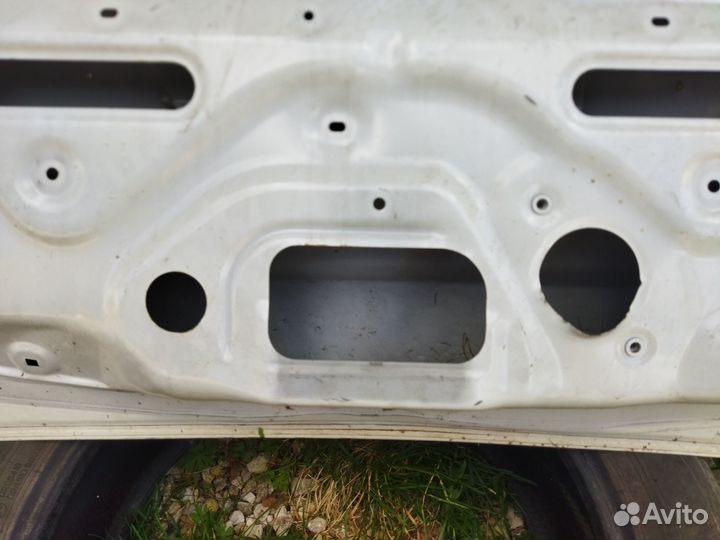 Крышка багажника на Subaru forester SH 2010-2013