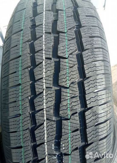 Sonix Snowrover 989 225/70 R15C